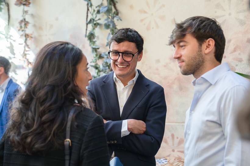 Networking durante un evento corporativo